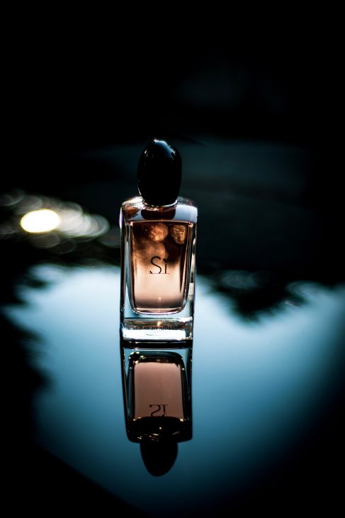 parfum-si-armani-avis-review-lady-glow